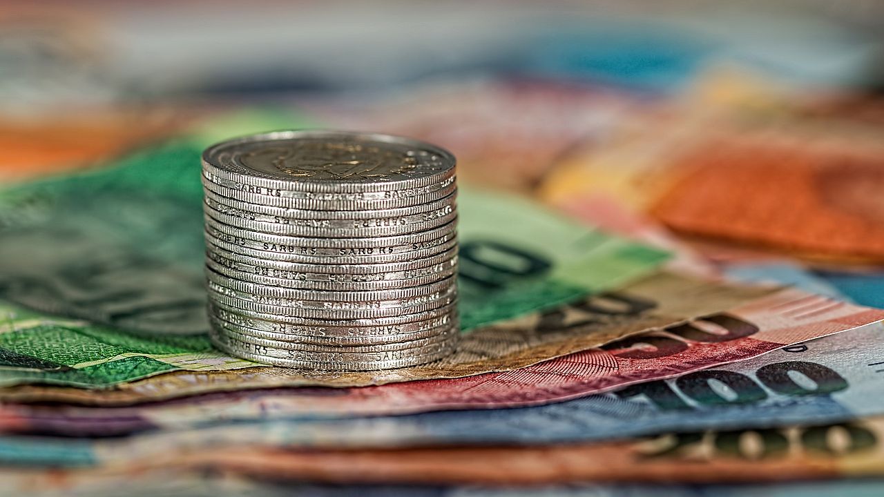 Geldmünzen und Scheine | Bildquelle: Pixabay