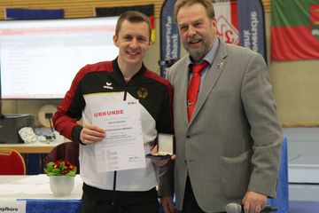 Daniel Schmidt erhält Carl-Schuhmann-Medaille für herausragende sportliche Leistungen | Foto: Anke Dannenberg