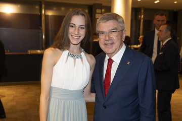 Varfolomeev (l.) und IOC-Präsident Thomas Bach | Foto: IOC/Greg Martin