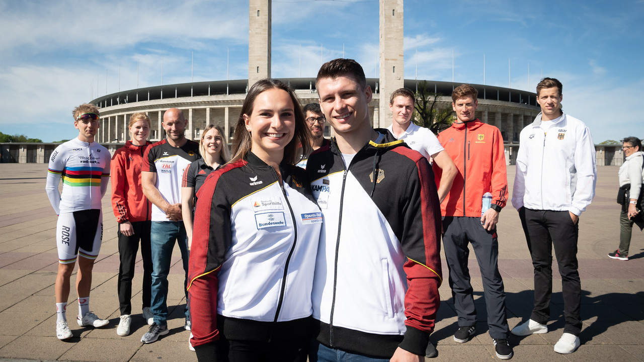 Sophie Scheder und Lukas Dauser bei der 100-Tage-PK zu den Finals in Berlin 2019 | Bildquelle: City-Press