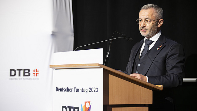 DTB-Präsident Dr. Alfons Hölzl | Bildquelle: picture alliance