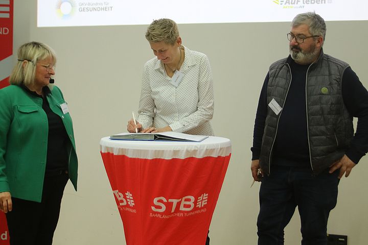 Unterzeichnung Zielvereinbarung Tandem Morscholz | Bildquelle: STB